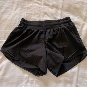 Lululemon Hotty Hot Short - Long